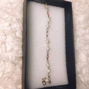 Vintage Pearl Bracelet
